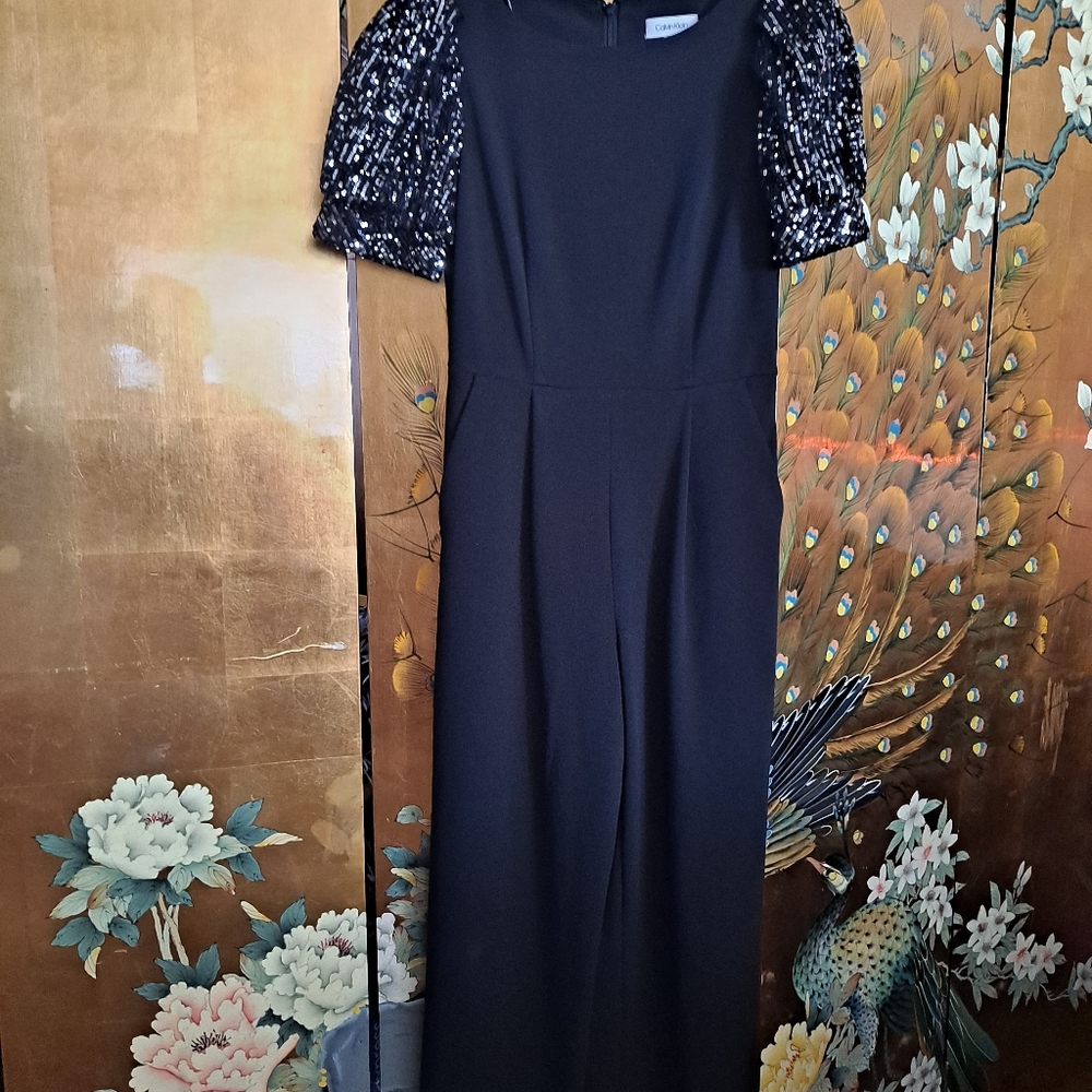 Beautiful Calvin Klein Sequin Pant suit